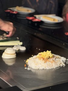 Gokan means you'll enjoy the smell, sight, and sound of your food being freshly prepared on the teppanyaki grill.